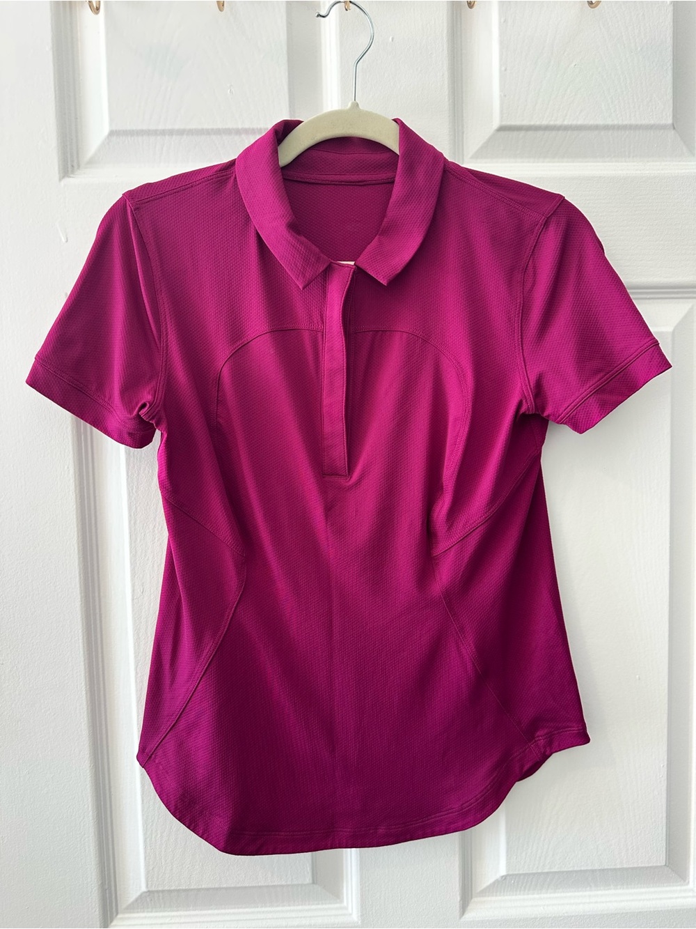 Lululemon Magenta Pink Golf Polo Top